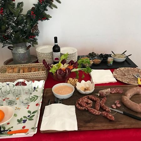 Casale Vicino Al Golf Nazionale Bed & Breakfast Monterosi ภายนอก รูปภาพ