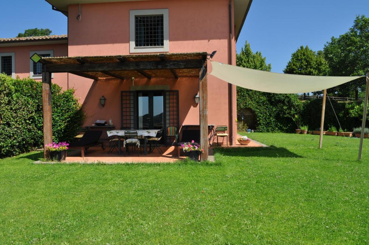 Casale Vicino Al Golf Nazionale Bed & Breakfast Monterosi ภายนอก รูปภาพ